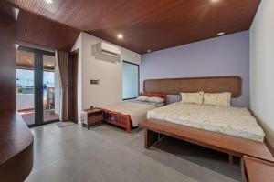 5BR Villa 1min from the beach