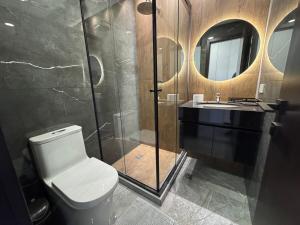 Experience Luxury in the Heart of Santa Cruz
