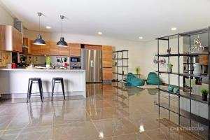 Palatial Luxury Villa Corniche
