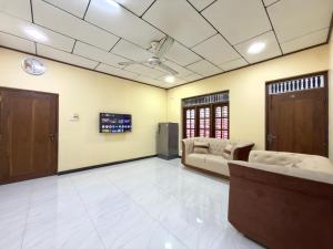 Rathinam Villa - Spacious Retreat for Families & Couples