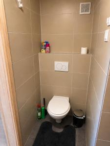 Central Loft Apartments with Free Parking