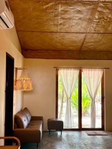 AYU Beachfront Studio