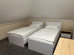 Pearl Home