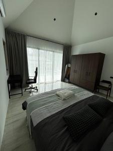 ILKI 2br Pool villa 2