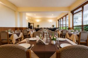 Sparrow Chiminda A-Heritage Hotel Middle Pelling