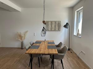 Moderne Wohnung mit guter Anbindung & Nähe Messe