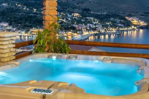 Luxury Stone Apartments