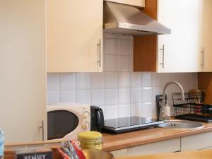 Przytulne mieszkanie - 300 m od Rynku --- Cozy apartment - 300 m to old town