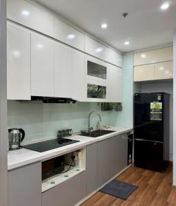 QM House 03