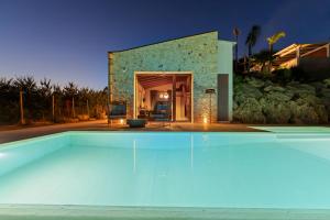 Casa Suleima Design Indoor Wellness & InfinityPool