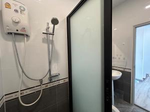 Newly renovated 3BR villa for 3-6 people in central Pattaya