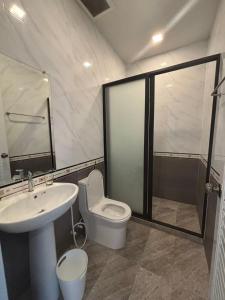 Newly renovated 3BR villa for 3-6 people in central Pattaya