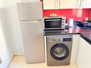 Hassan Apartment - Air-Conditioned, Ideal for Riders & Free Garage