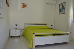Sabbia e Mare, a Stones Throw from Lido Beach