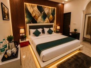 Hotel Montana Bella Near Aerocity & Delhi Airport - Free Airport up & Drop