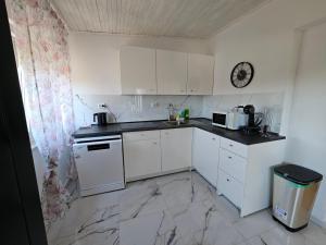 Apartments Karlos