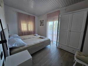 Apartments Karlos