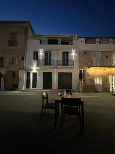MaBI apartments -Bianca- nel porto turistico di Sciacca