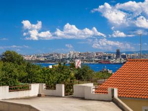 Villa Rocco Private Saltwater Pool Split