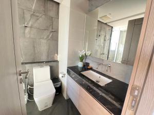 2 Bed Room Rare Unit With Bath Tub - Sea View