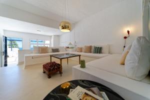 Sardina Ocean Front Apartment