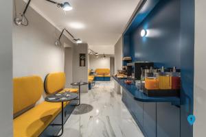 TriplyRooms Collection - Roma Central Station