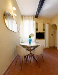 Ponte Vecchio Charming Flat- restyling june 2026