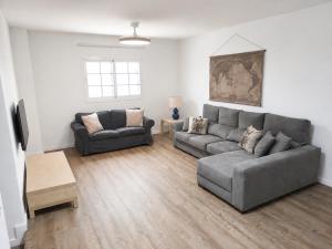 Sardina Beach Retreat