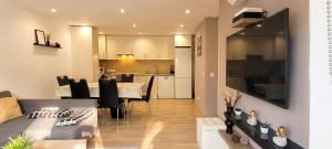Apartment with Pool in Vilamoura – 53 m², 5 Guests
