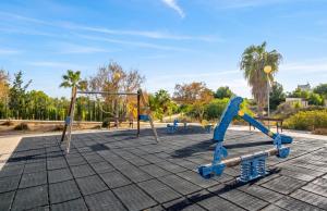 Stylish Apartment in Orihuela Costa - 55 m² + Shared Pool