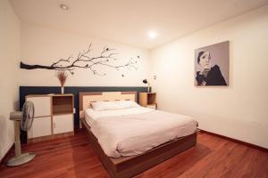 2 bedrooms - 2 bathrooms -LeSoleil - Saigon Center