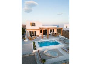 Saint L Heated Pool Sunset Villa- Three Bedrooms