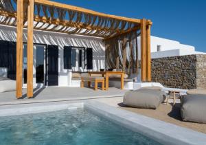Saint L Heated Pool Sunset Villa- Three Bedrooms
