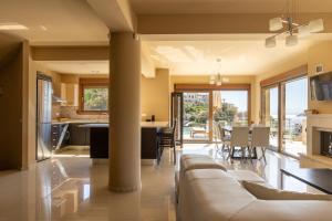 Villa Mononaftis