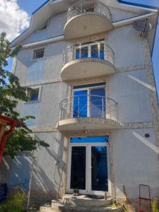 Casa Casa Emy