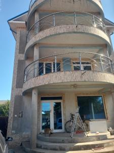 Casa Casa Emy