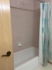 Charming 3-Bedroom Retreat in Prime Calgary Location