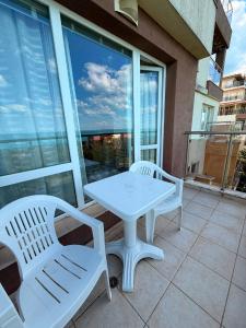 Sea view Studio Byla