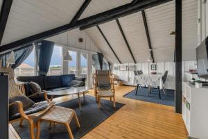 Holiday Home With Terrace And Dune View - Sj275