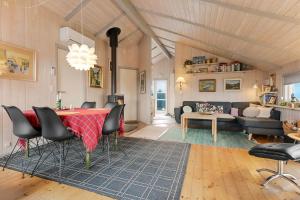 4-Pers Holiday Home W Panoramic Views Vejlby Sj508