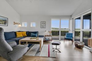 Holiday Home With Spa,& Fjord View Sj-287