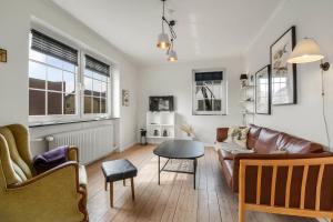 Beautiful Holiday Home Near The Beach Sj1070