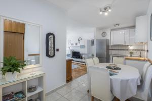 Aurora Apartment