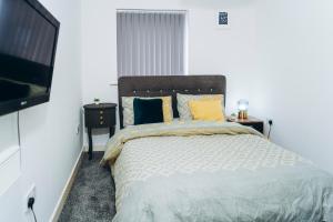 Stylish Manchester City Centre Apartment - 3 Double Bedrooms - Sleeps up to 10