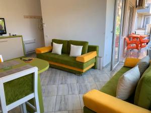 Lalzi Holiday Home 2