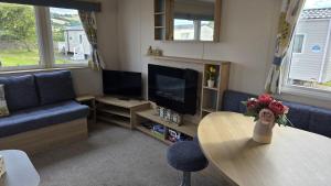 Dees Holiday Haven Caravan