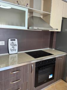 Dea Apartament Durrës, Golem