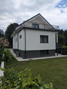 Villa Freska