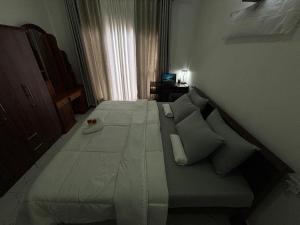 Casa Bella Home