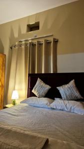 Yostel Homestay- AC 2BHK Near Airport & Railway Station